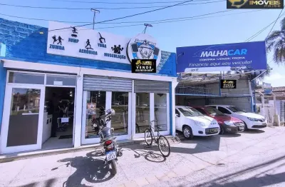 Prédio à venda na Avenida Duque de Caxias, Fragata, Pelotas