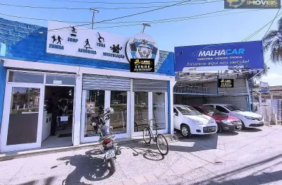 Prédio à venda na Avenida Duque de Caxias, Fragata, Pelotas