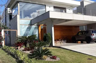 Casa com 3 quartos à venda na Avenida Adolfo Fetter, 4331, Laranjal, Pelotas