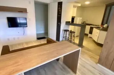Kitnet / Stúdio à venda no Centro, Pelotas 
