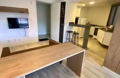 Kitnet / Stúdio à venda no Centro, Pelotas 