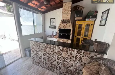 Casa com 3 quartos à venda no Centro, Pelotas 