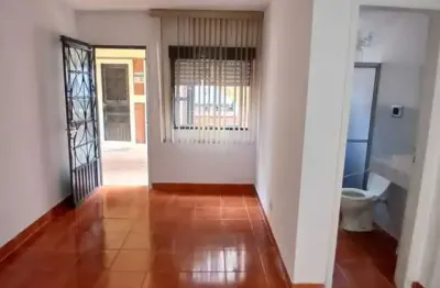 Apartamento com 2 quartos para alugar no São Gonçalo, Pelotas 