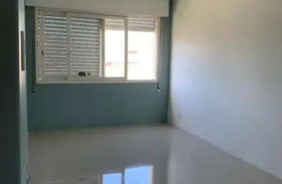 Kitnet / stúdio à venda na rua uruguay, 1403, centro, pelotas, 32 m2 por r$ 149.000