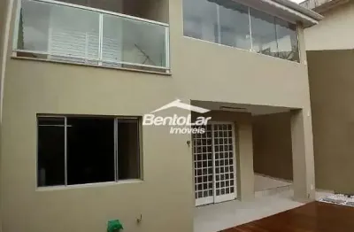 Casa com 3 quartos à venda na Rua Professor José Rodrigues da Costa Júnior, Vila Gustavo, São Paulo