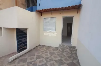 Casa com 2 quartos para alugar na Rua Damião Fernandes, Tucuruvi, São Paulo