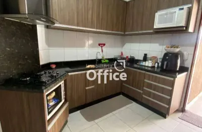 Casa com 3 quartos à venda, 120 m² por r$ 525.000 - parque dos pirineus - anápolis/go