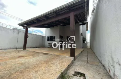 Casa com 3 quartos à venda na Rua F 1, 3, Residencial Flamboyant, Anápolis