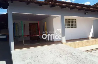 Casa com 3 quartos à venda, 250 m² por r$ 480.000 - boa vista - anápolis/go