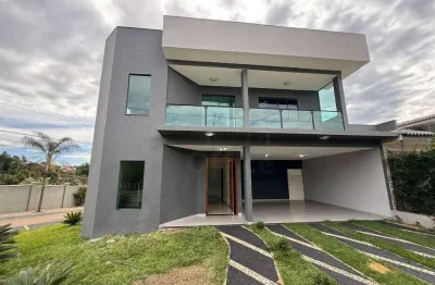 Sobrado com 3 dormitórios à venda, 235 m² por r$ 1.100.000,00 - condomínio vale dos pássaros - anápolis/go