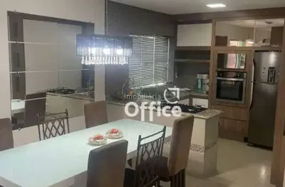 Casa com 3 dormitórios à venda, 250 m² por r$ 920.000,00 - conjunto mirage - anápolis/go
