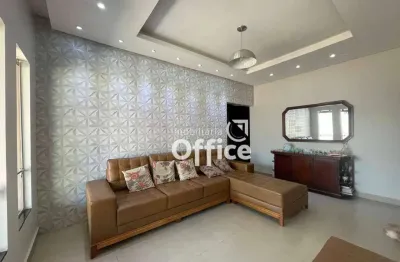 Casa com 4 quartos à venda, 246 m² por r$ 620.000 - residencial itatiaia - anápolis/go