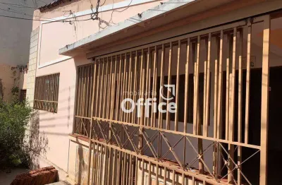 Casa com 3 quartos à venda, 161 m² por r$ 335.000 - setor central - anápolis/go