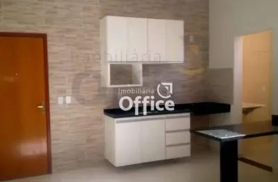 Apartamento com 2 dormitórios para alugar, 50 m² por r$ 1.600,00/mês - maracananzinho - anápolis/go