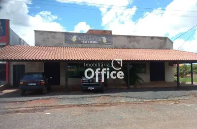 Casa com 2 quartos, e sala comercial à venda, 224 m² por r$ 350.000 em petrolina de goiás/go