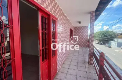 Sobrado com 2 quartos à venda, 205 m² por r$ 800.000 - centro - anápolis/go