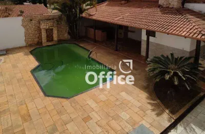 Belíssimo sobrado subsolo à venda, 242 m² por r$  - anápolis city - anápolis/go