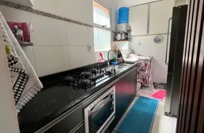 Apartamento com 2 quartos, sala, cozinha com moveis planejados, banheiro com blindex à venda, 49 m² por r$ 200.000 - vila fabril - anápolis/go