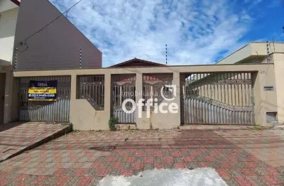 Casa com 3 dormitórios para alugar, 186 m² por r$ 6.000,00/mês - maracanã - anápolis/go