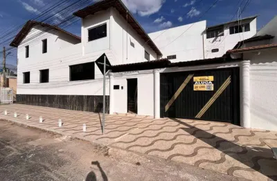 Casa com 3 dormitórios para alugar, 550 m² por r$ 6.000,01/mês - jundiaí - anápolis/go