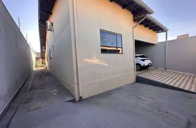 Casa com 3 dormitórios à venda, 200 m² por r$ 450.000,00 - adriana parque - anápolis/go