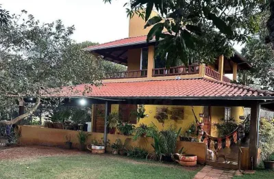 Linda chácara em leopoldo de bulhões à 22km de anápolis c/3 dormitórios à venda, por r$ 550.000