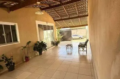 Casa com 3 quartos à venda na Avenida Cônego Carlos Planger, Centro, Corumbá de Goiás