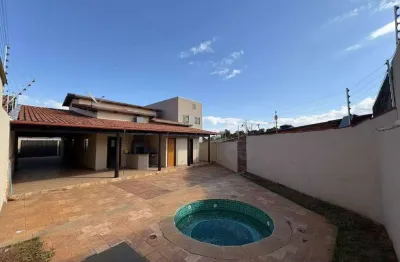 Casa com 3 dormitórios à venda, 199 m² por r$ 600.000,00 - boa vista - anápolis/go