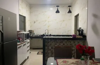 Casa com 3 quartos à venda, por r$ 450.000 - itamaraty - anápolis/go
