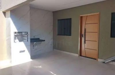Casa novinha! lote 100m² c/ 3 quartos, à venda, ár. const. 69m², por r$ 250.000,00 no jardim itália