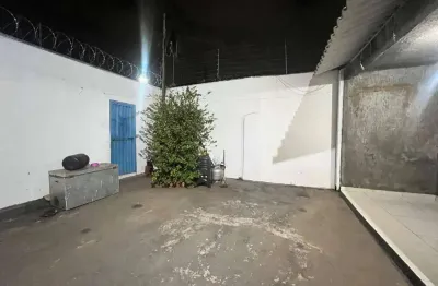 Casa com 3 quartos à venda, 250 m² por r$ 550.000 - vila santa maria de nazareth - anápolis/go