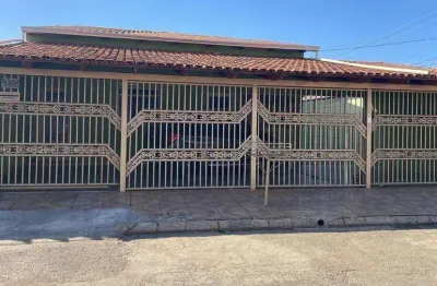 Casa com 3 dormitórios à venda, 222 m² por r$ 570.000,00 - conjunto morada nova - goiânia/go