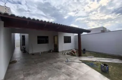 Casa com 3 quartos à venda, 150 m² por r$ 530.000 - flor do cerrado - anápolis/go