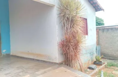 Casa c/ 2 quartos à venda, 78 m² por r$ 165.000,00 no residencial adriana parque