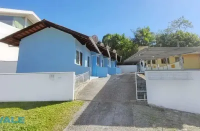 Casa em condomínio fechado com 1 quarto para alugar na rua josé bonifácio, 192, itoupavazinha, blumenau, 28 m2 por r$ 1.200