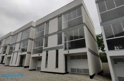 Casa em condomínio fechado com 2 quartos à venda em água verde, blumenau , 138 m2 por r$ 690.000