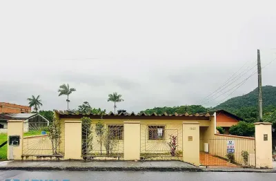 Casa com 3 quartos à venda no itoupava central, blumenau , 138 m2 por r$ 480.000
