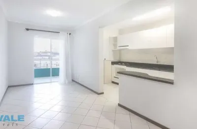 Apartamento com 2 quartos para alugar na rua desembargador pedro silva, 42, victor konder, blumenau, 70 m2 por r$ 2.200