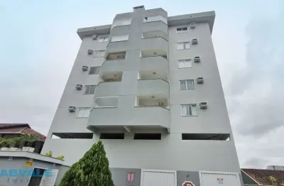 Apartamento com 2 quartos para alugar na rua germano jahn, 44, velha central, blumenau, 89 m2 por r$ 2.100