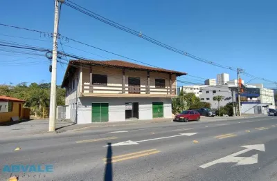 Apartamento com 4 quartos para alugar na rua general osório, 3755, água verde, blumenau, 140 m2 por r$ 3.500