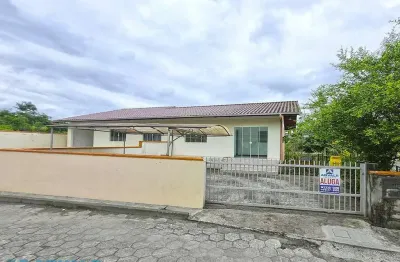 Casa com 2 quartos para alugar na rua elsa brehmer, 45, velha, blumenau, 65 m2 por r$ 1.900