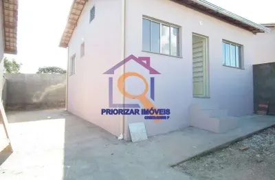 Casa geminada 02 quartos-venda em esmeraldas no bairro dumav