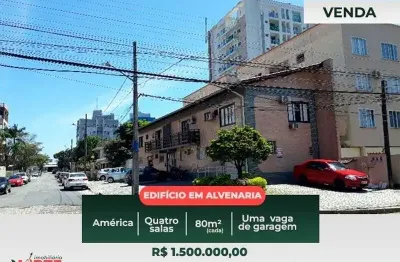 Prédio à venda na Rua Padre Antônio Vieira, 137, América, Joinville