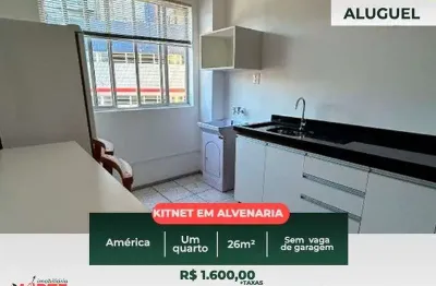 Kitnet / Stúdio para alugar na Rua Orestes Guimarães, 700, América, Joinville