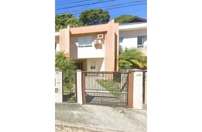Casa em condomínio fechado com 3 quartos para alugar na Rua Rodolfo Plotow, 170, Costa e Silva, Joinville