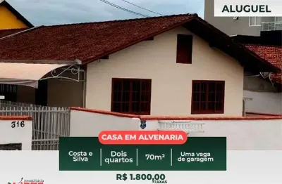 Casa para alugar na Rua Padre José Sandrup, 316, Costa e Silva, Joinville