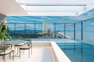 Apartamento a 250 metros do mar no centro de balneario picarras - entrada facilitada.