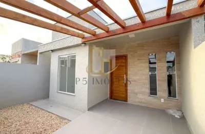 Aluga-se excelente casa com 3 quartos, no bairro itacolomi em balneario picarras.