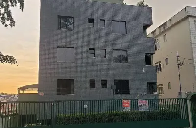 Apartamento para venda possui 223 metros quadrados com 3 quartos