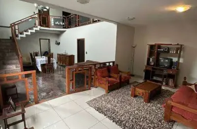 Casa para venda possui 380 metros quadrados com 4 quartos em santa amélia - belo horizonte - mg